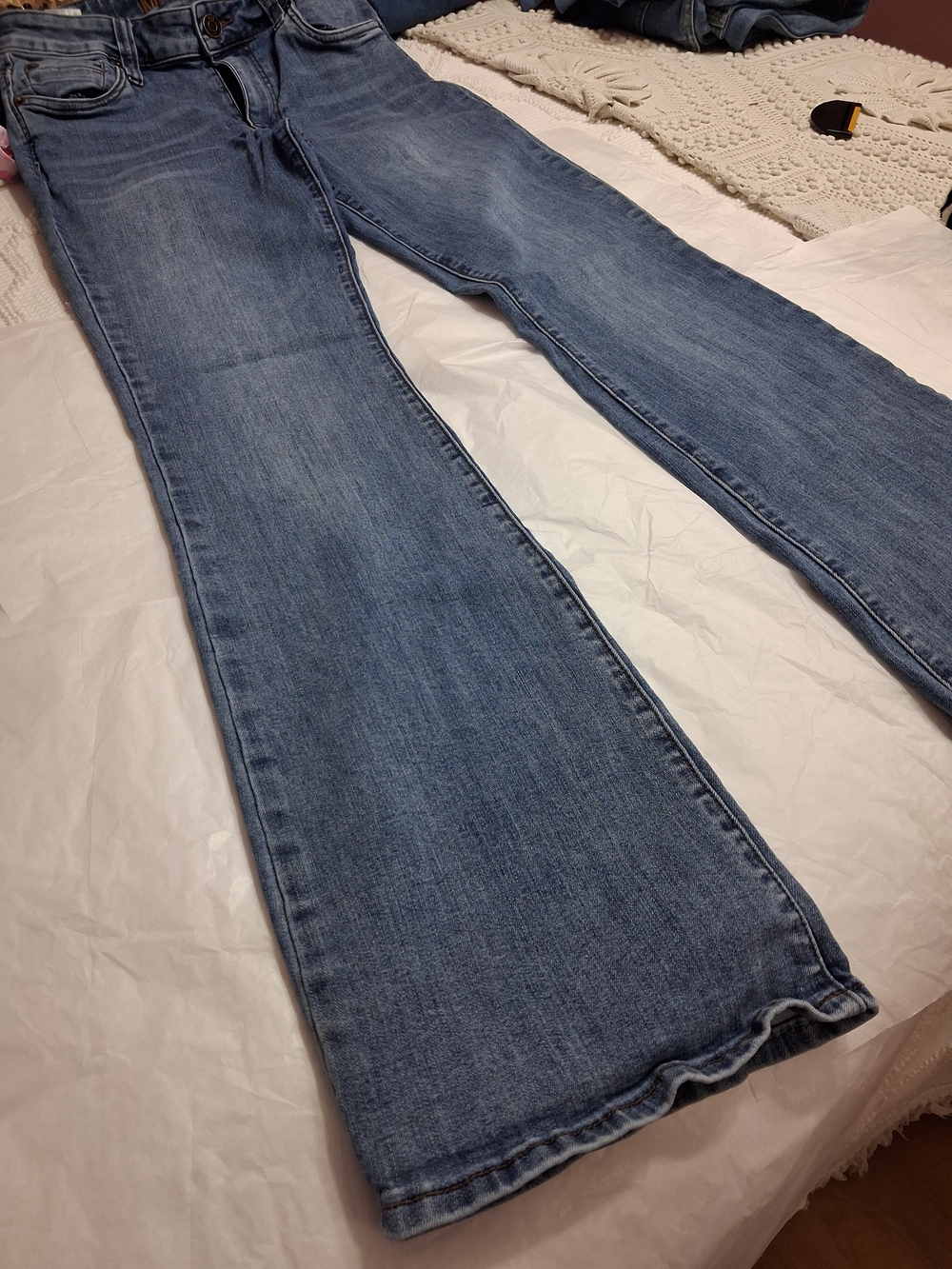 Kut from the Kloth Medium Blue Flare Jeans